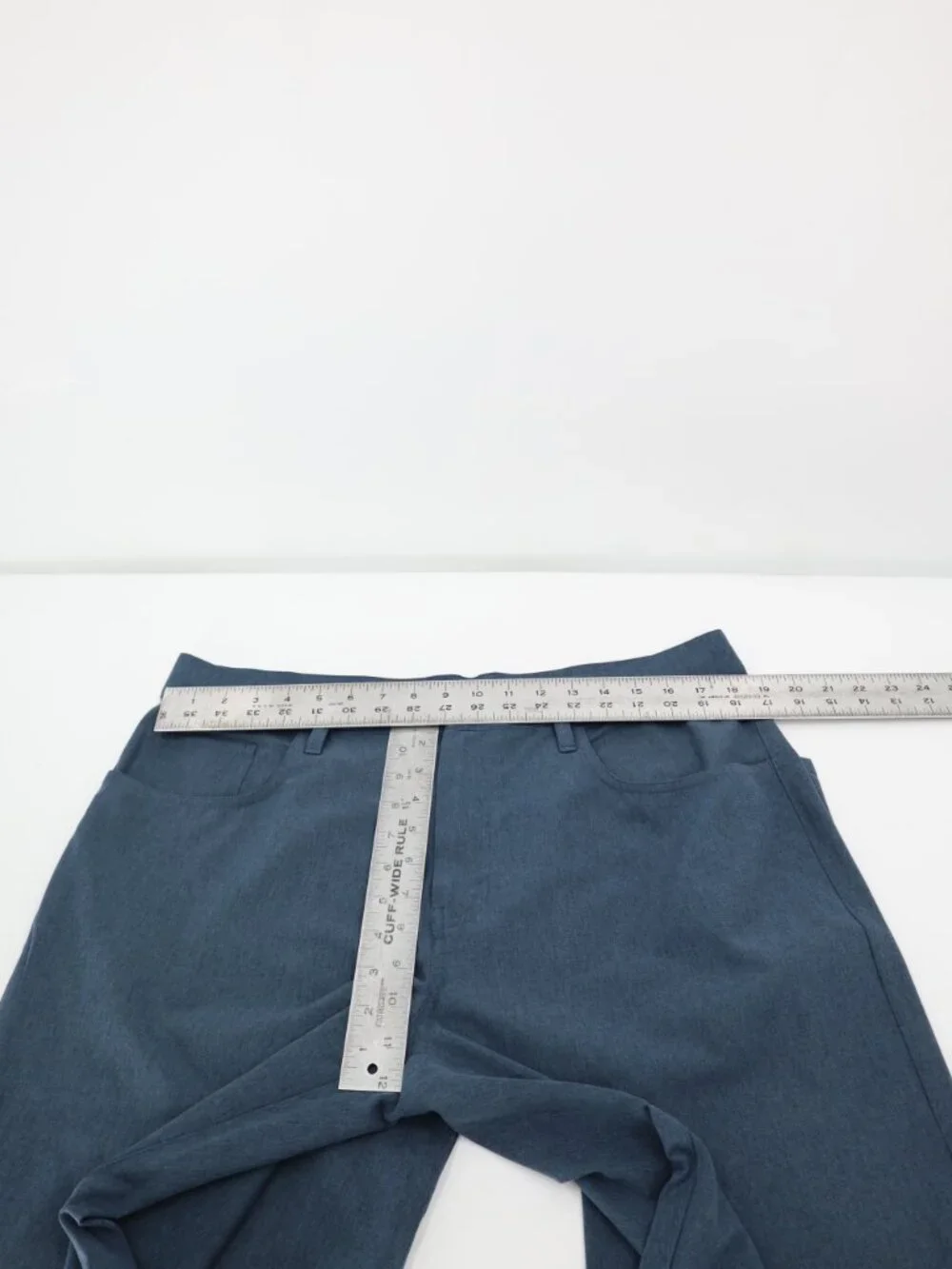 Travis Mathew Pants Mens 36 L31 Open To Close Chino golf Performance solid blue